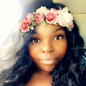 Meet your Posher, Shelly